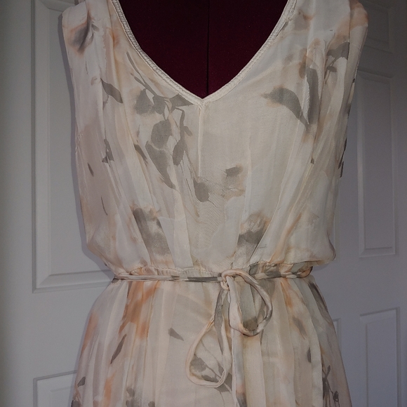 Silk Dress Size 12 - Picture 3 of 8